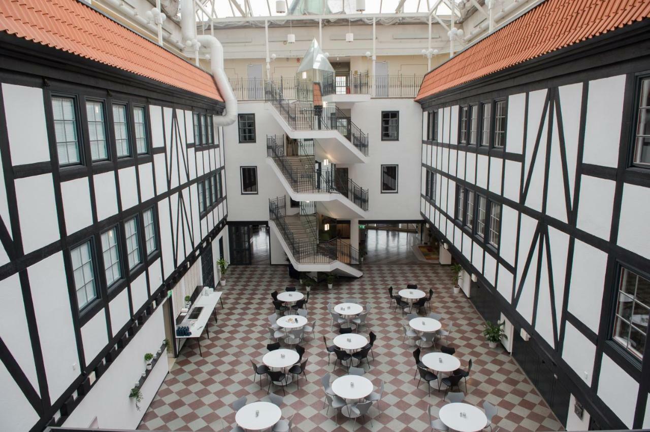 Hotel Stensson Eslöv エクステリア 写真