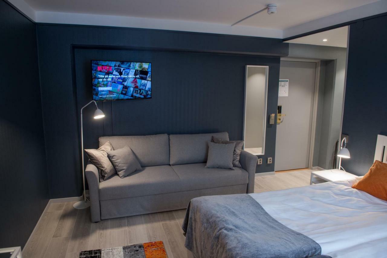 Hotel Stensson Eslöv エクステリア 写真